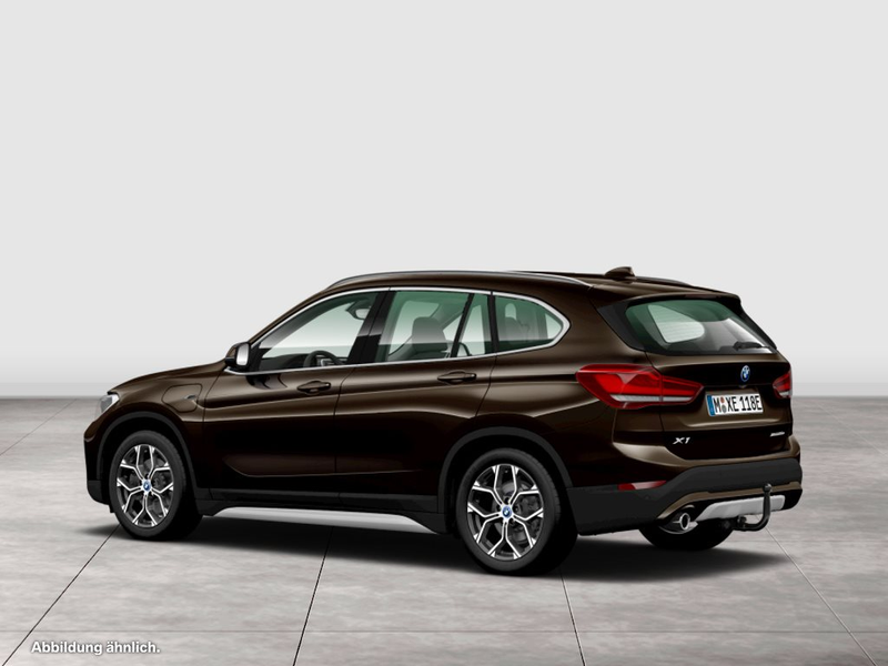 BMW X1 xDrive25e xLine Geschwindigkeitsregelung Rückfahrk — photo 6