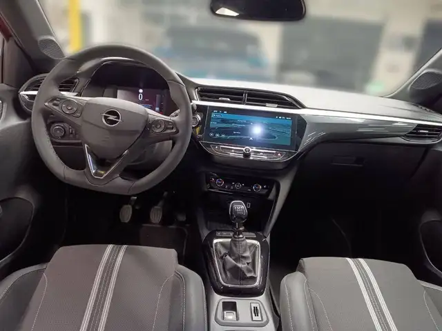 Opel Corsa view 10