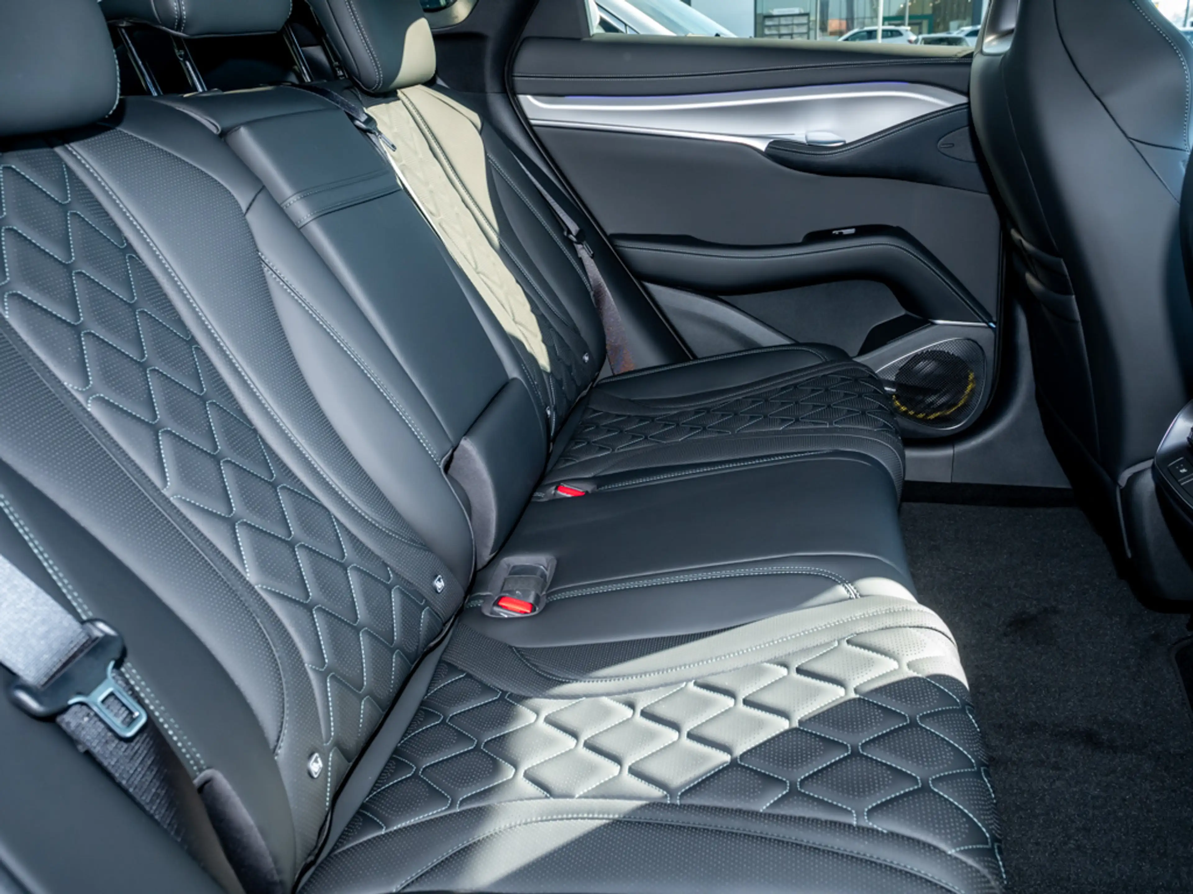 BYD Sealion 7 Design AWD 82,5 kWh/STHZ/360°/4xSHZ — photo 7