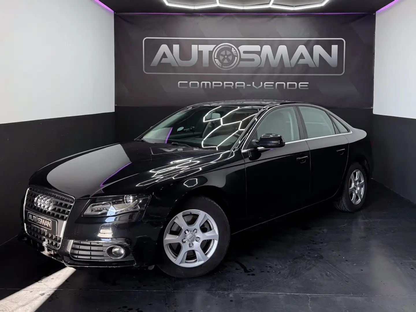 Audi A4 2.0TDI DPF 143 Negro - 1