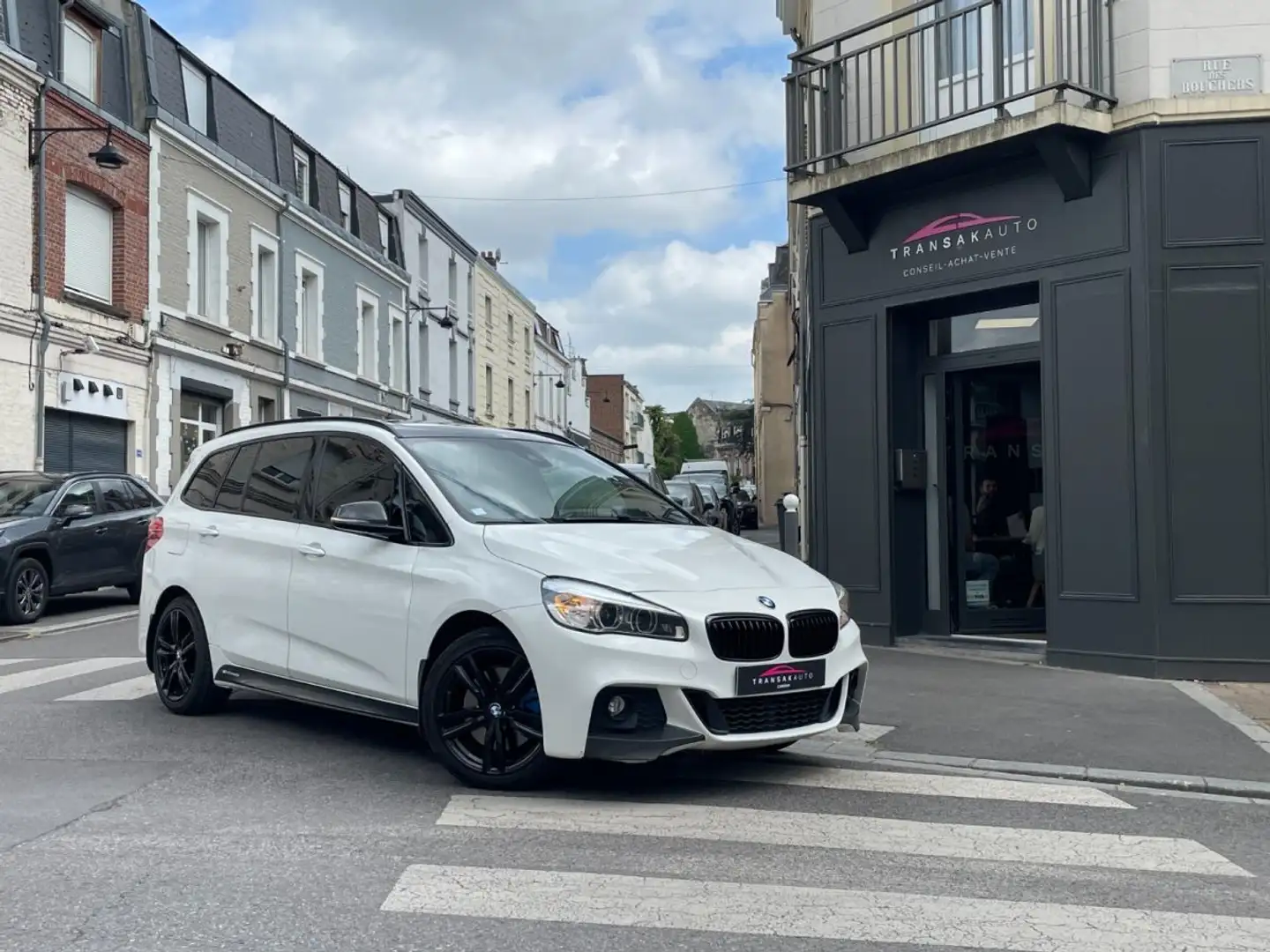 BMW 220 SERIE F46 220d 190 ch M Sport A / TOIT OUVRANT / G Blanc - 1
