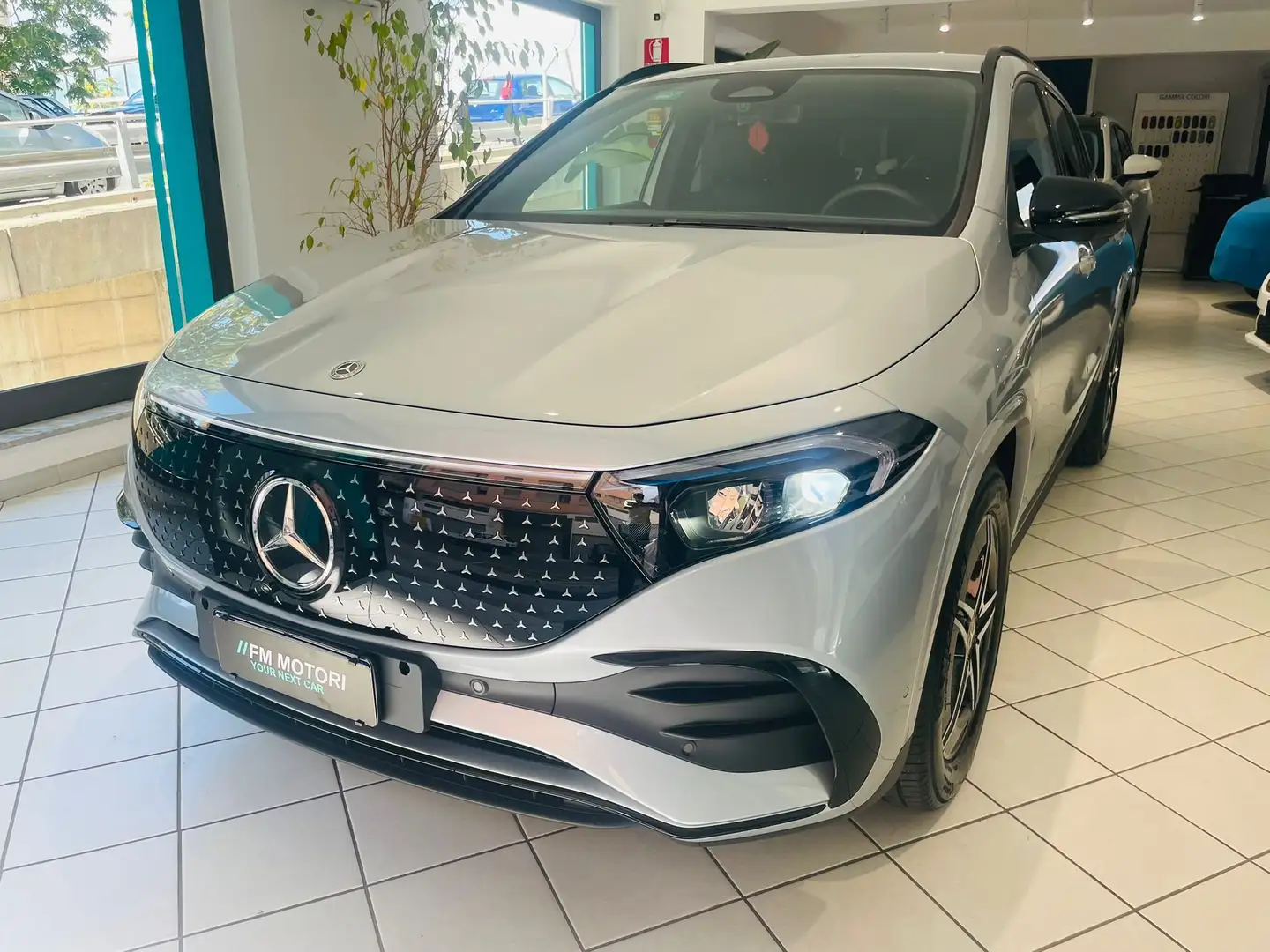 Mercedes-Benz EQA 250 EQA - H243 2024 250+ AMG Line Advanced Argento - 1