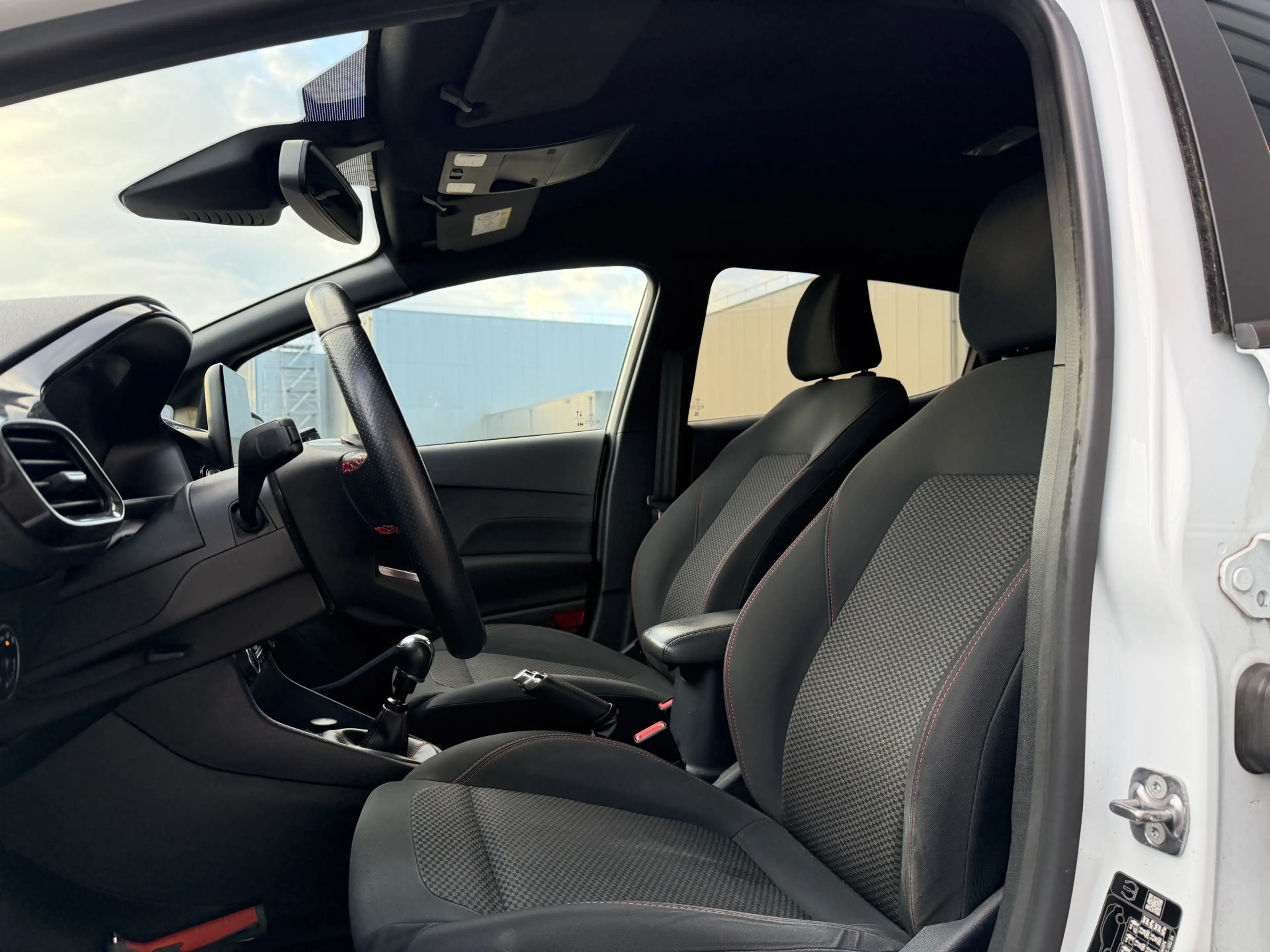 Ford Fiesta 1.0 EcoBoost ST-Line X | STOEL/ STUURVERW. | TREKH — photo 5