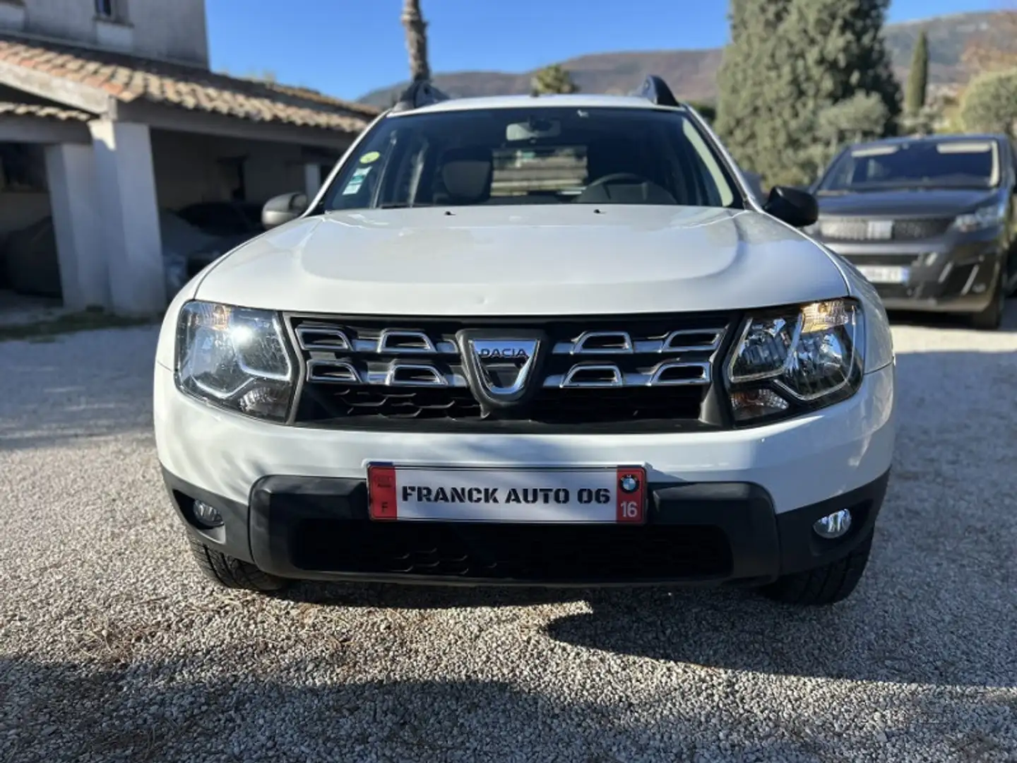 Dacia Duster 1.5 DCI 110CH CONFORT 4X2 EDC Blanc - 2