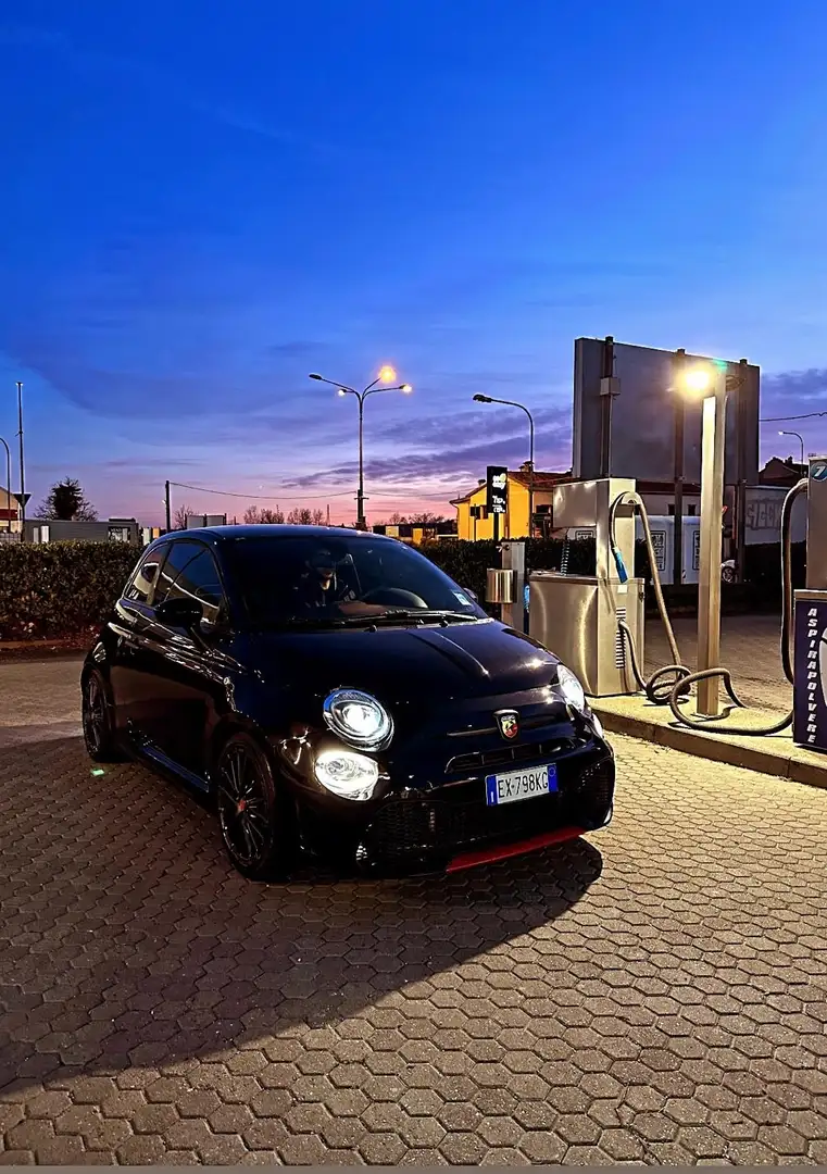 Abarth 500 1.4 16v t. t-jet Custom s/xeno c/sens.p. 135cv - 1