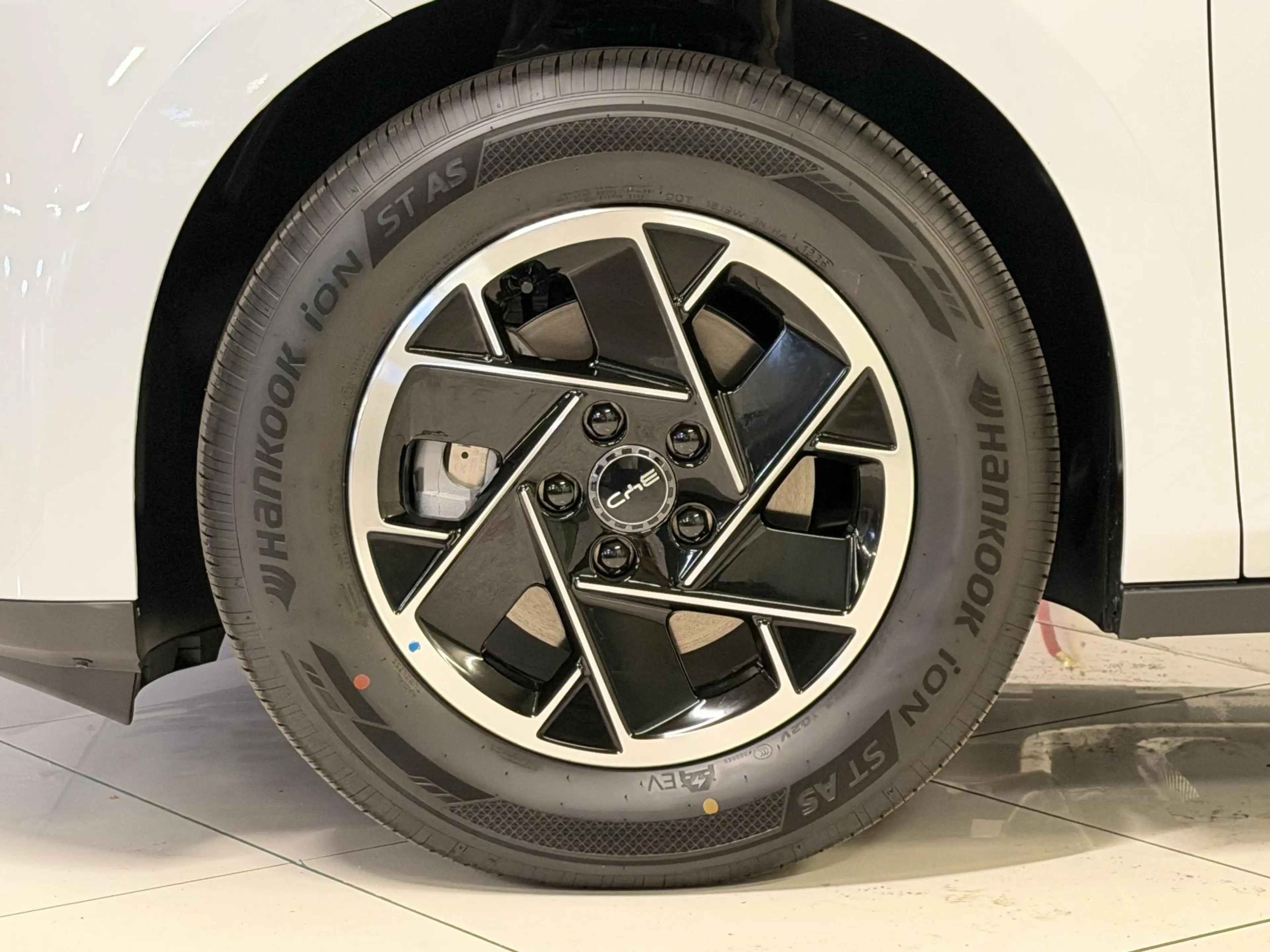 BYD Dolphin G DM-i Boost | € 1.000,- introductievoordeel! | BYD — photo 25