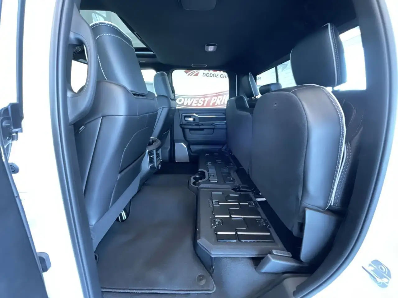RAM 3500 снимка RAM 3500