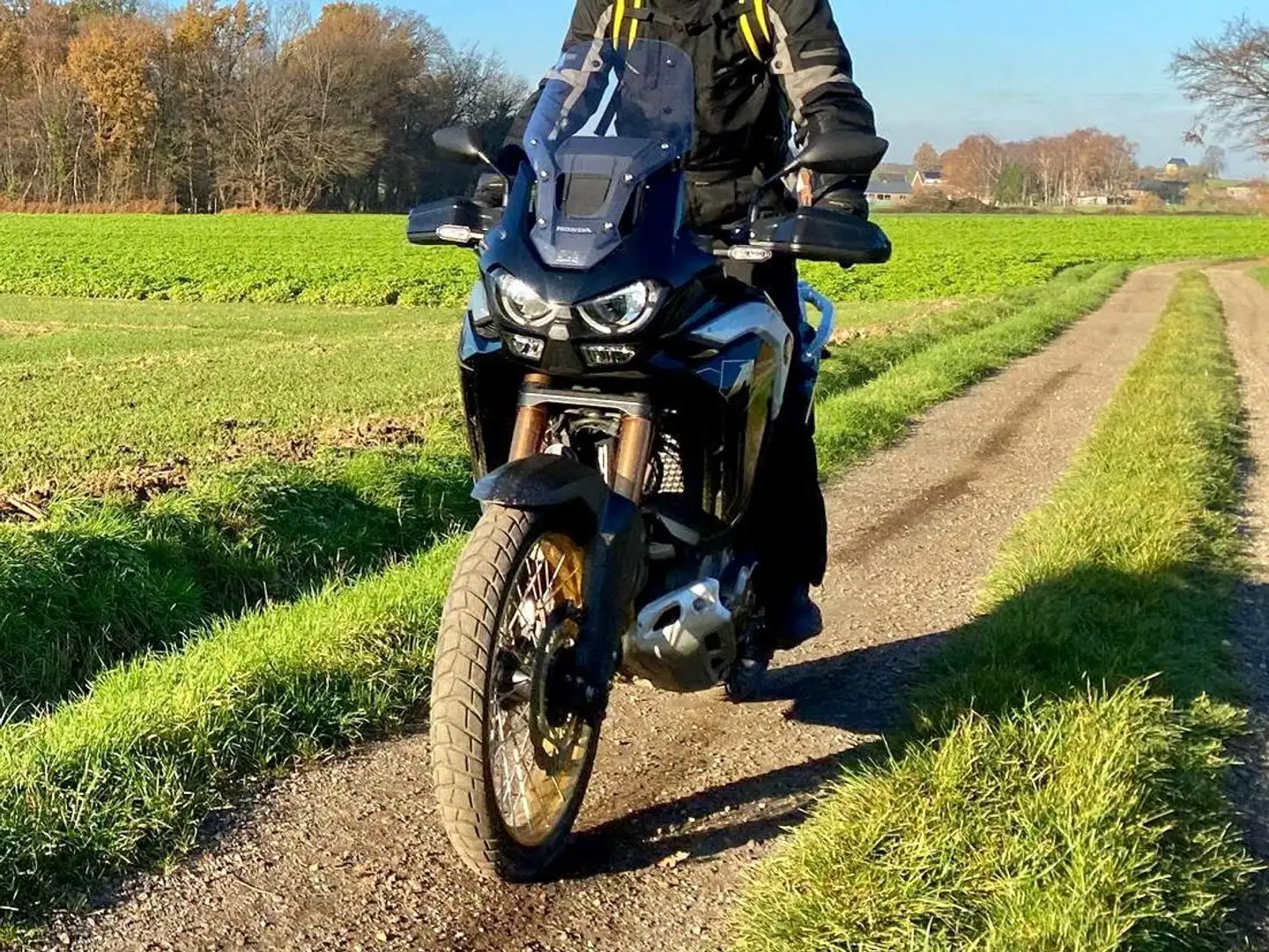 Honda CRF 1100 CRF1100L Africa Twin Adventure Sports crna - 1