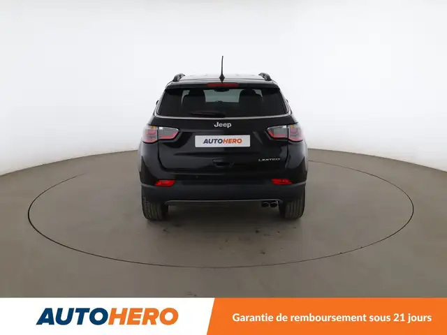 Jeep Compass view 5