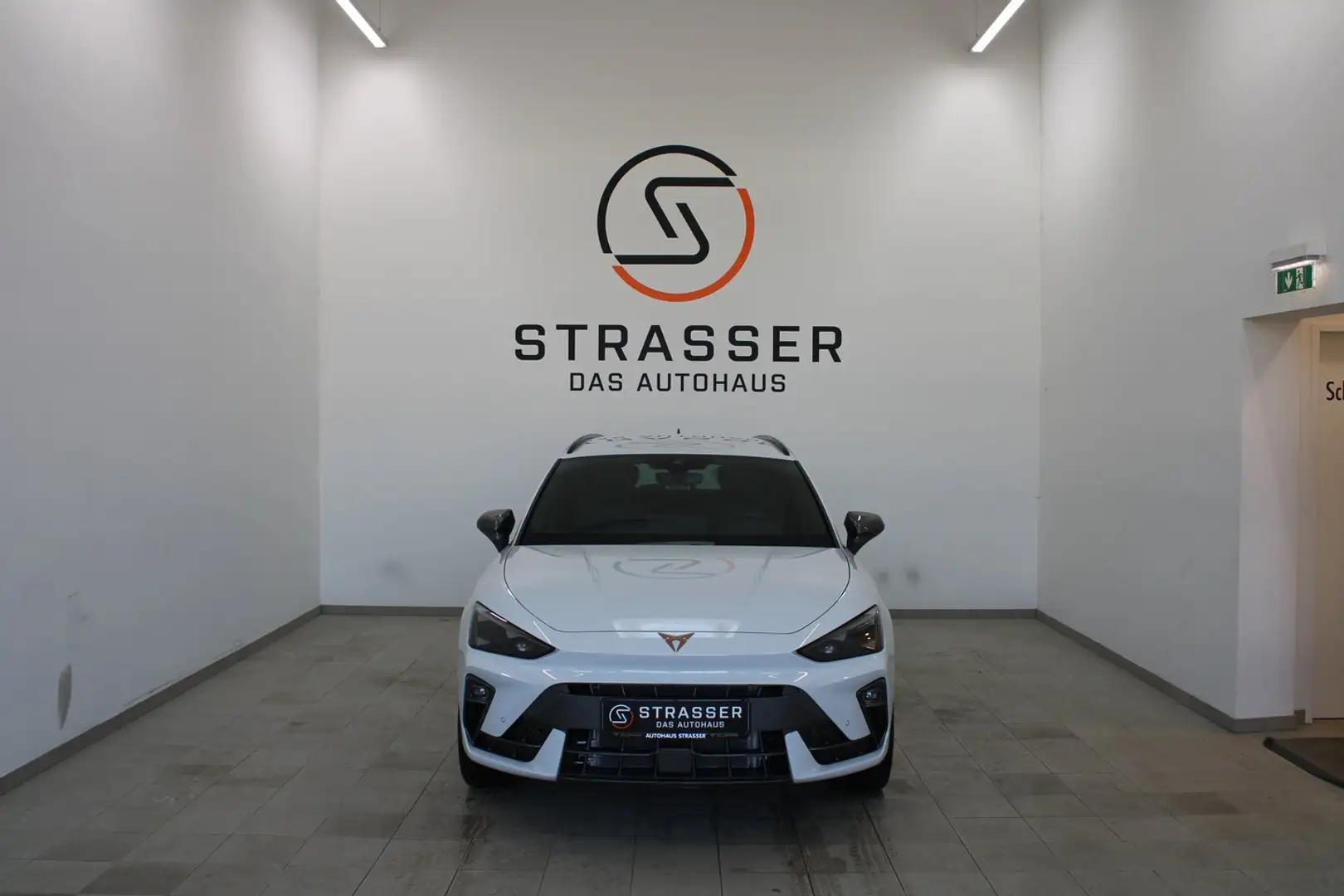 CUPRA Leon 2.0 TSI 204 PS DSG 4Drive Weiß - 2