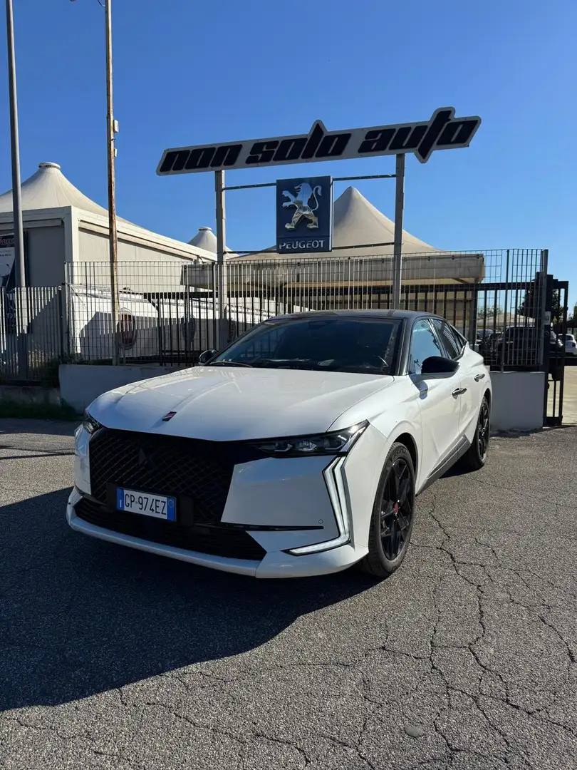 DS Automobiles DS 4 1.5 bluehdi Performance Line+ 130cv auto Wit - 1