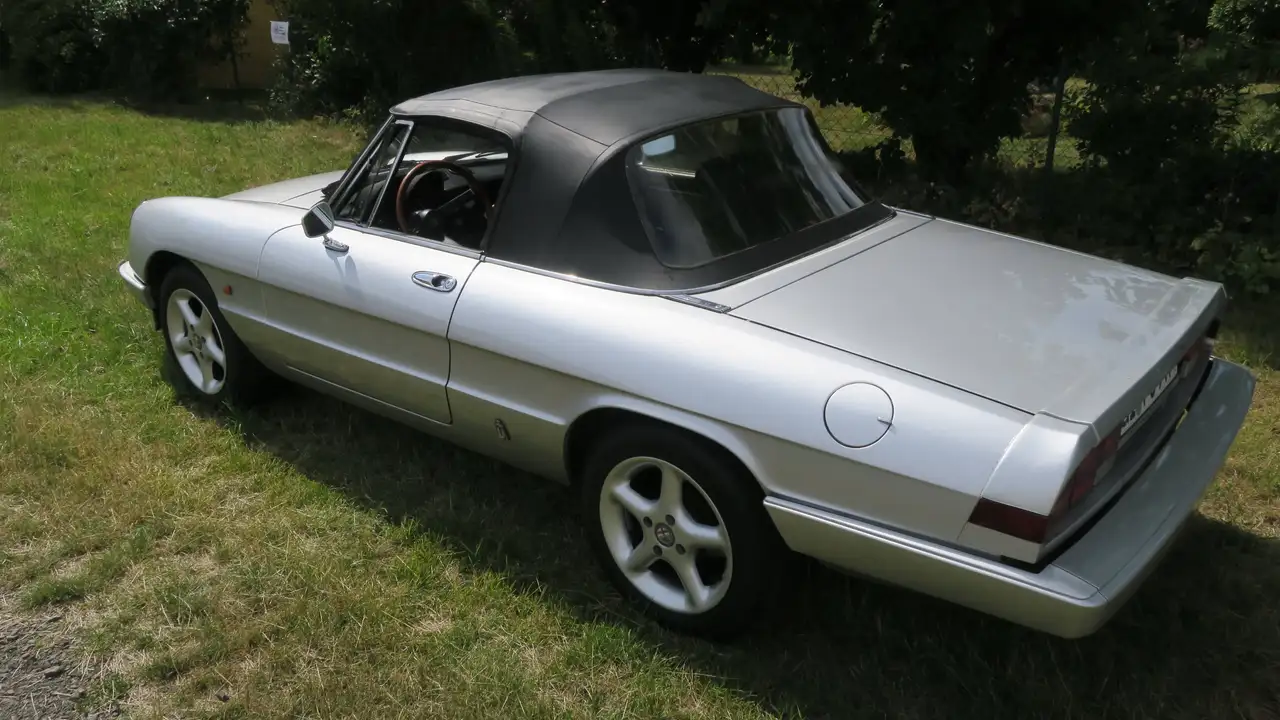 Alfa Romeo Spider 1.6, foto 4