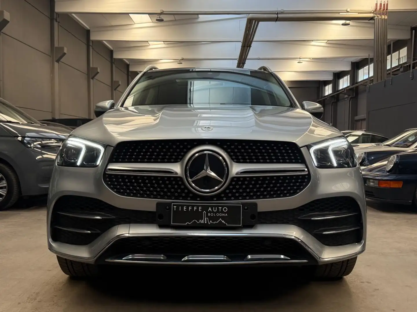 Mercedes-Benz GLE 300 d 4Matic Mild Hybrid AMG Line Premium Argent - 2