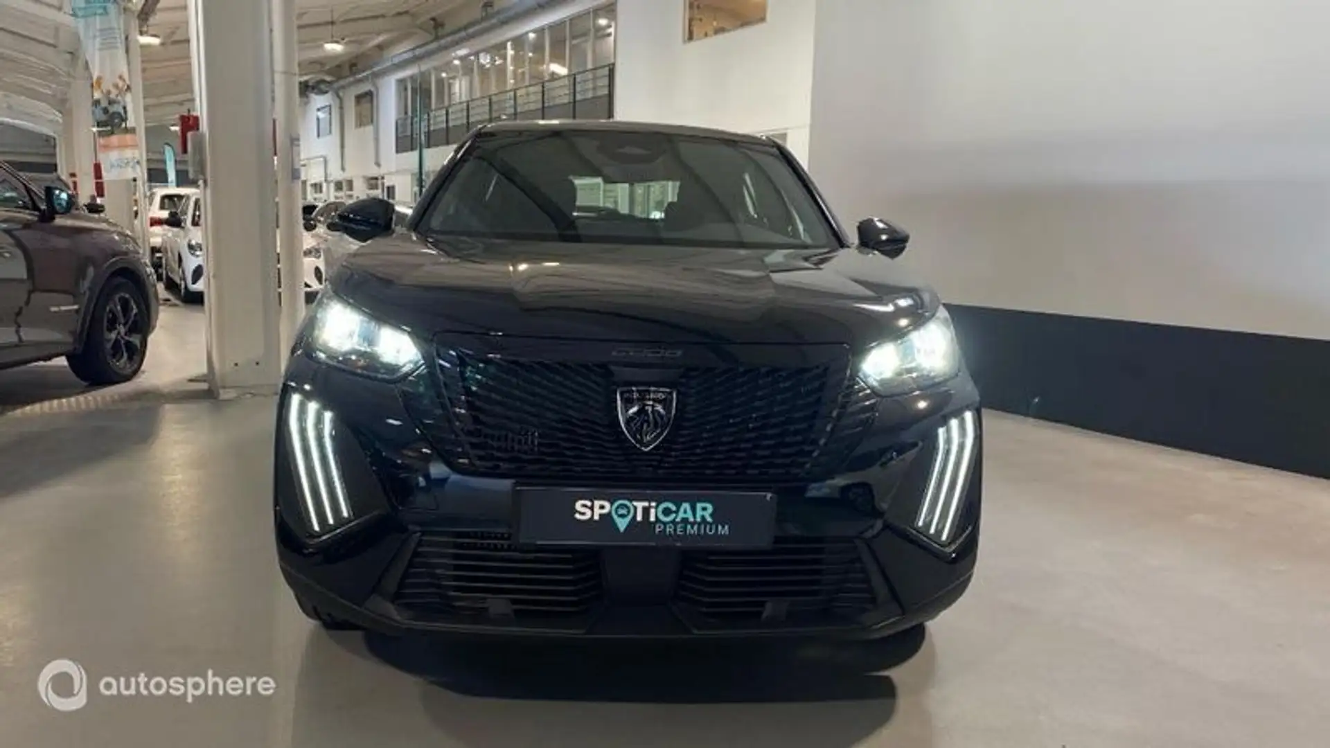 Peugeot 2008 1.2 100ch S\u0026S Style - 2