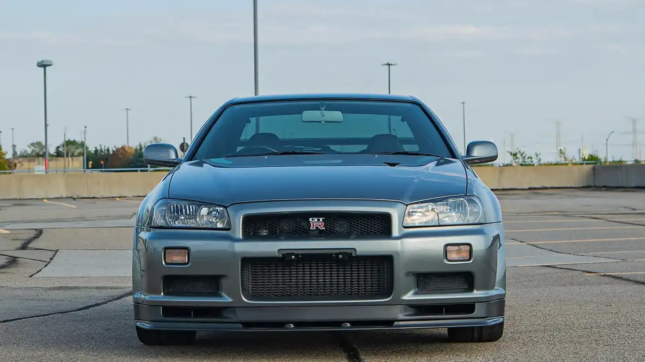 Nissan GT-R снимка Nissan GT-R