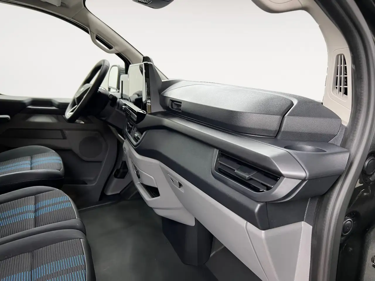 Ford Transit Custom 2026 — фото 15