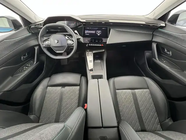 Peugeot 408 view 6