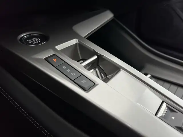 Peugeot 408 view 13