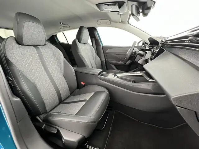 Peugeot 408 view 9