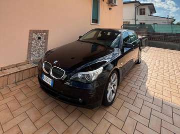 525d cat Touring Msport