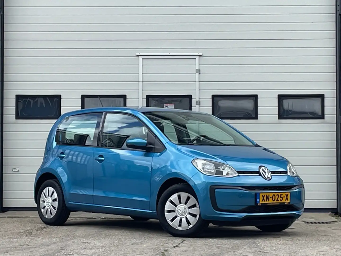 Volkswagen up! 1.0 BMT MOVE UP! AIRCO/CRUISE/CAMERA/BLUETOOTH/USB Blauw - 1
