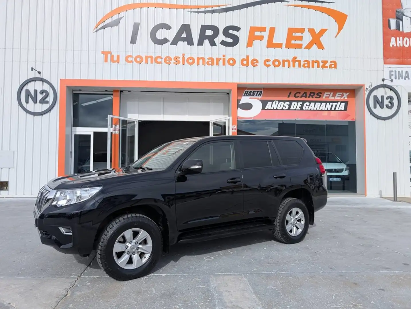 Toyota Land Cruiser 2.8 D-4D GX 7 Plazas Negro - 1