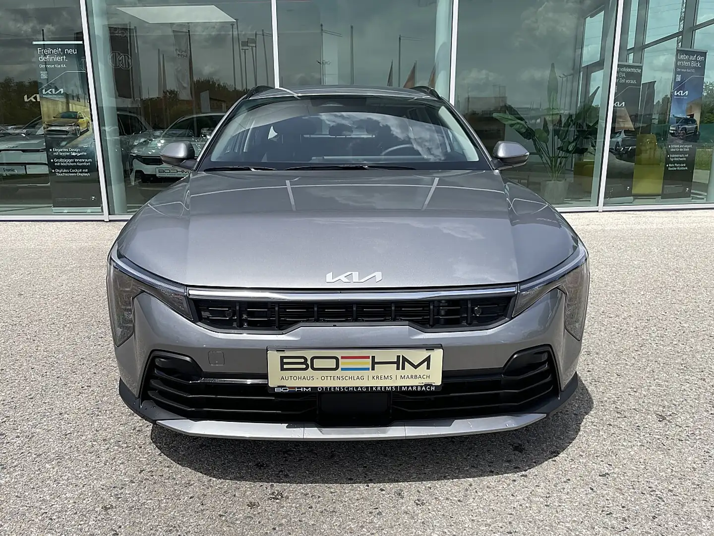 Kia K4 Kombi 1,0 TGDI Titan, inkl. Winterpaket Silber - 2