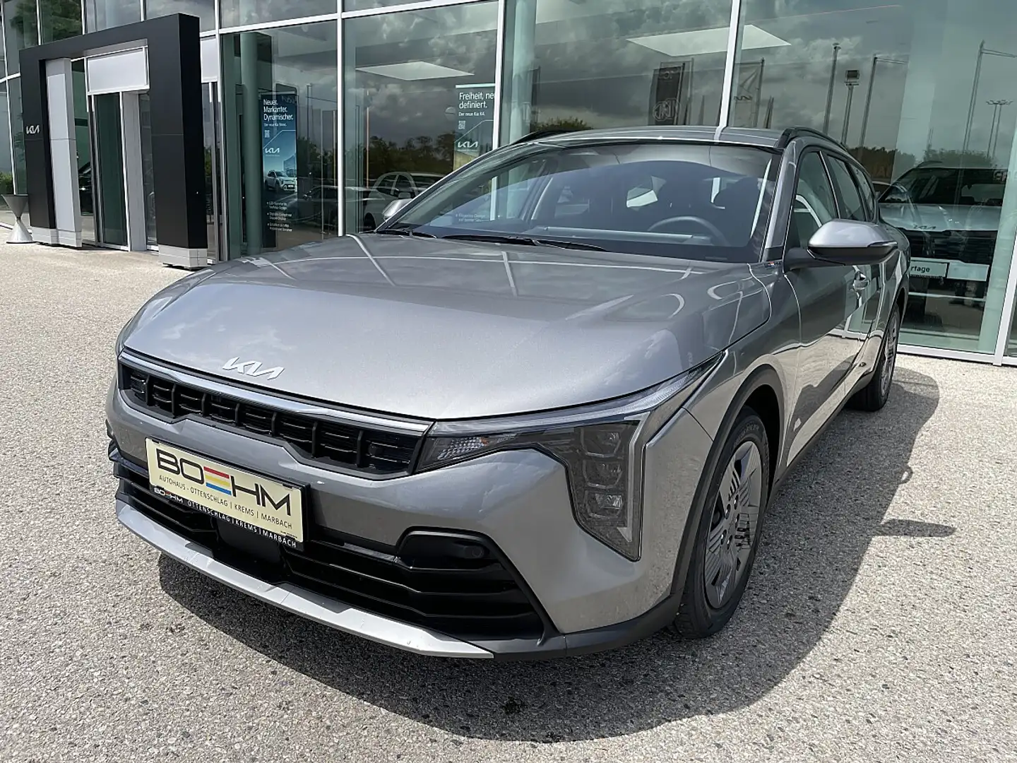 Kia K4 Kombi 1,0 TGDI Titan, inkl. Winterpaket Silber - 1