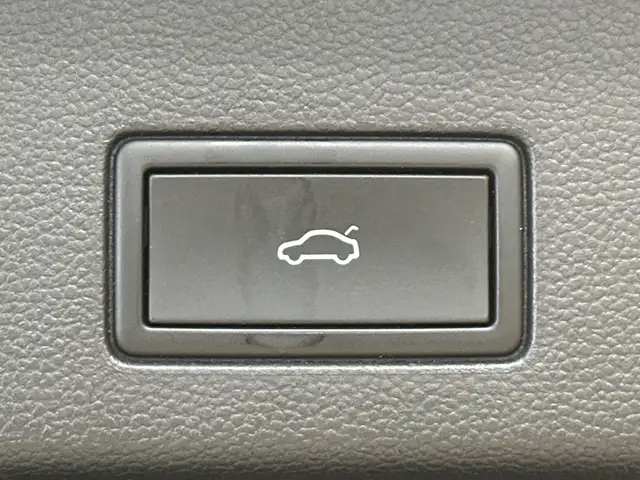 Volkswagen Golf view 7