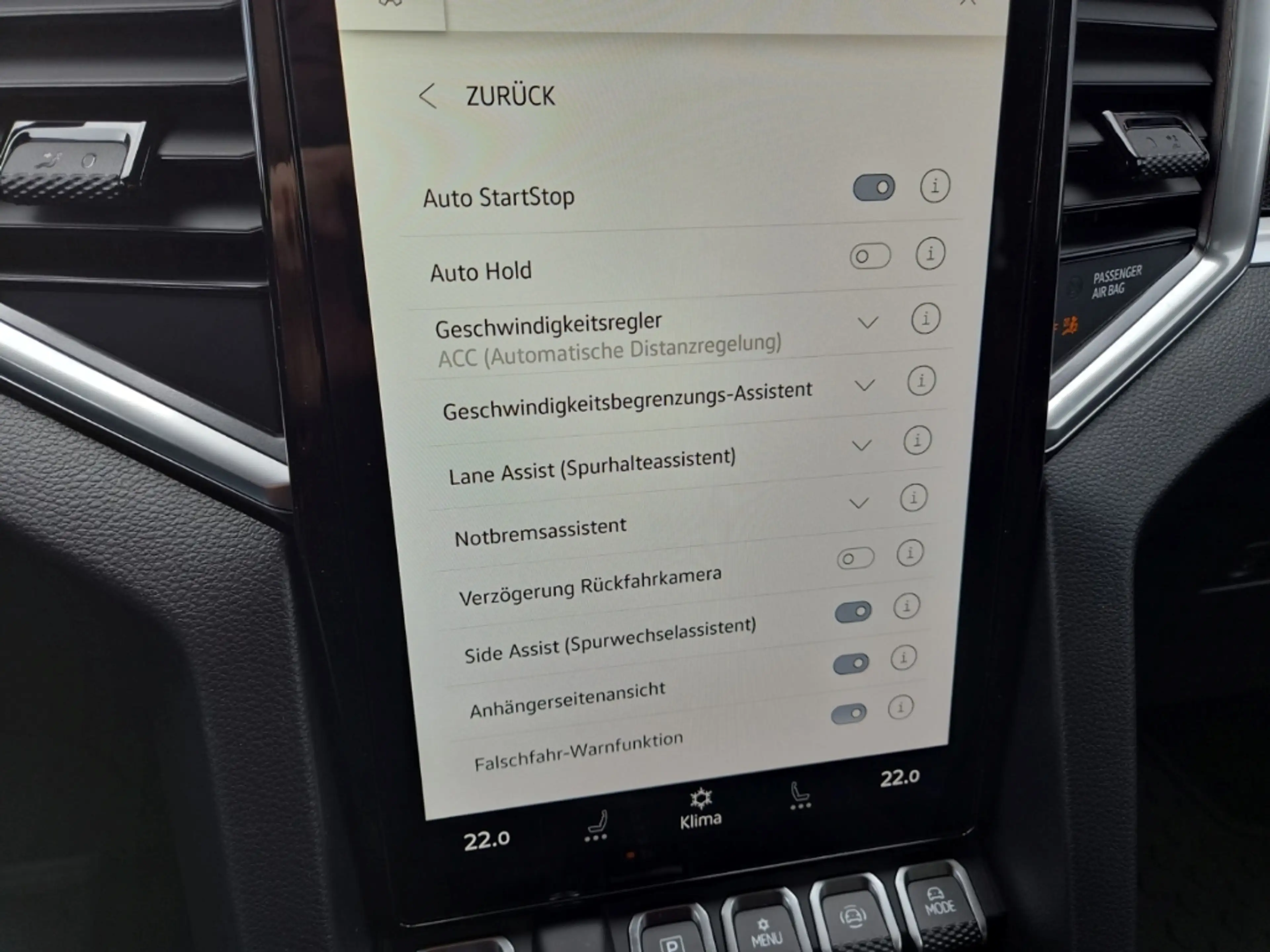 Volkswagen Amarok PanAmericana 3,0TDi 4Motion AHK Stdhzg Alarm — photo 21