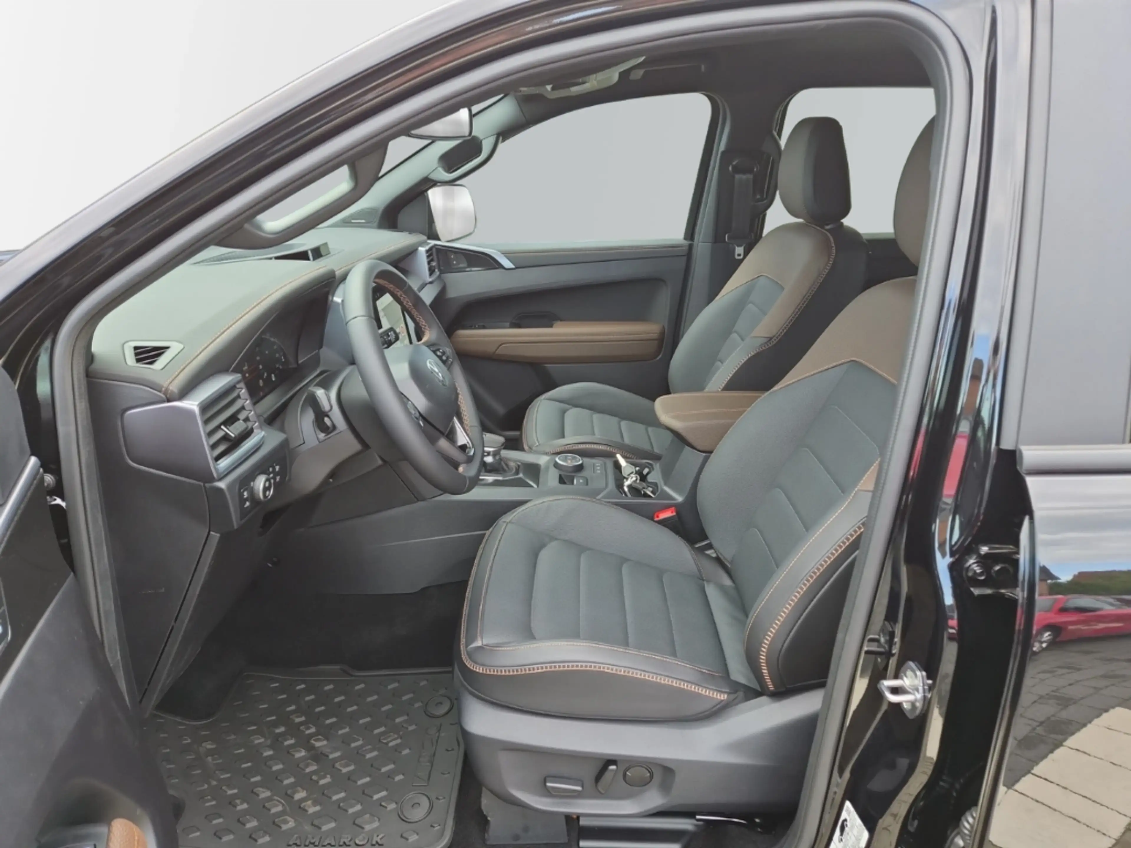 Volkswagen Amarok PanAmericana 3,0TDi 4Motion AHK Stdhzg Alarm — photo 3