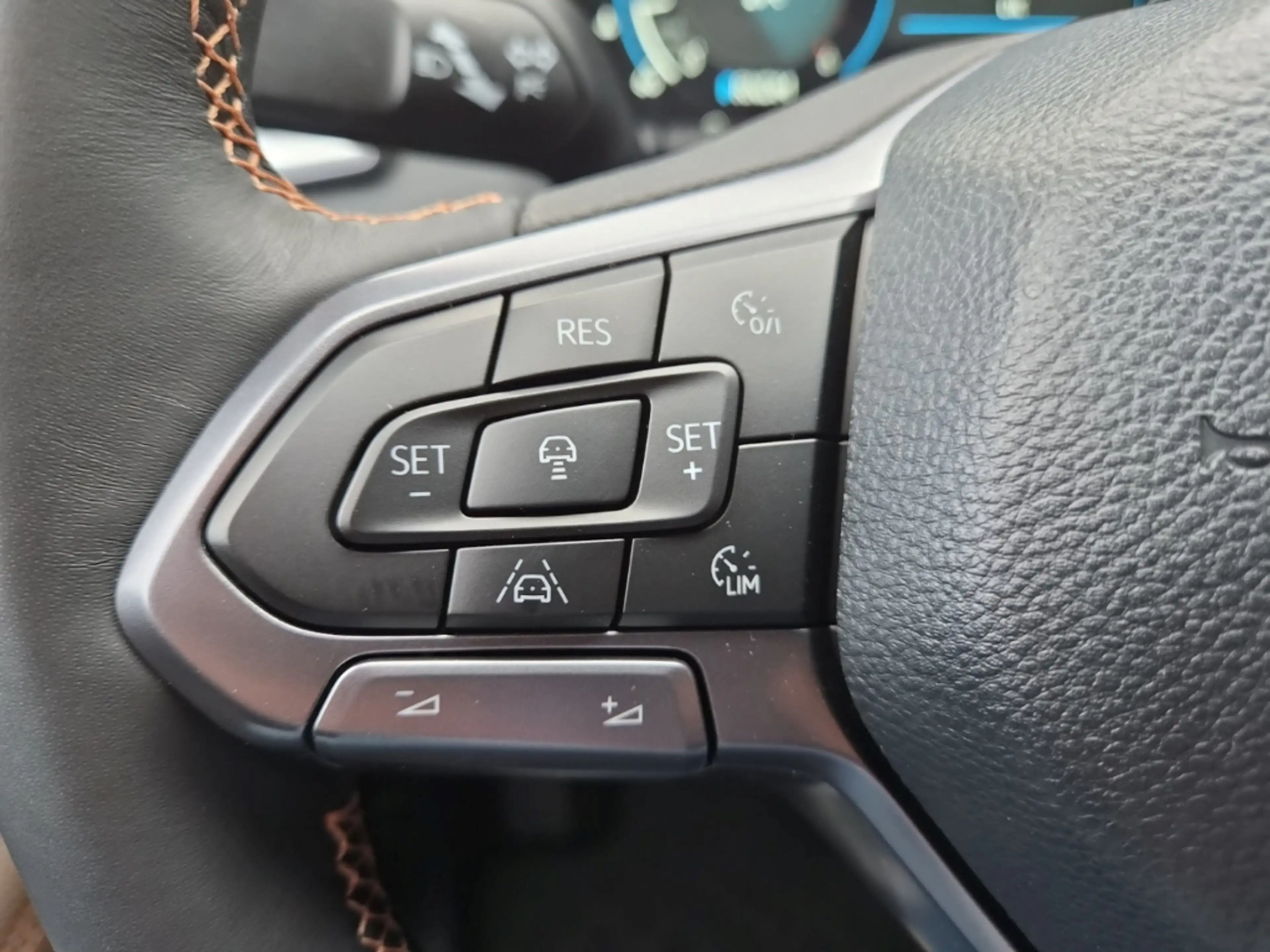 Volkswagen Amarok PanAmericana 3,0TDi 4Motion AHK Stdhzg Alarm — photo 22