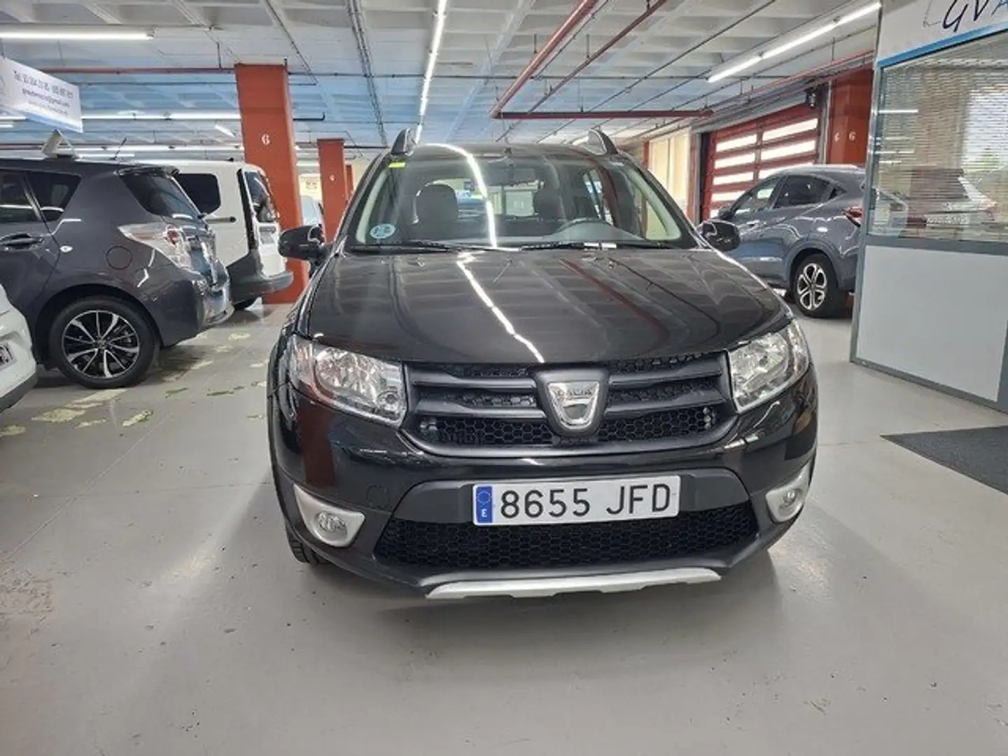 Dacia Sandero 0.9 TCE Stepway 90 Negro - 1