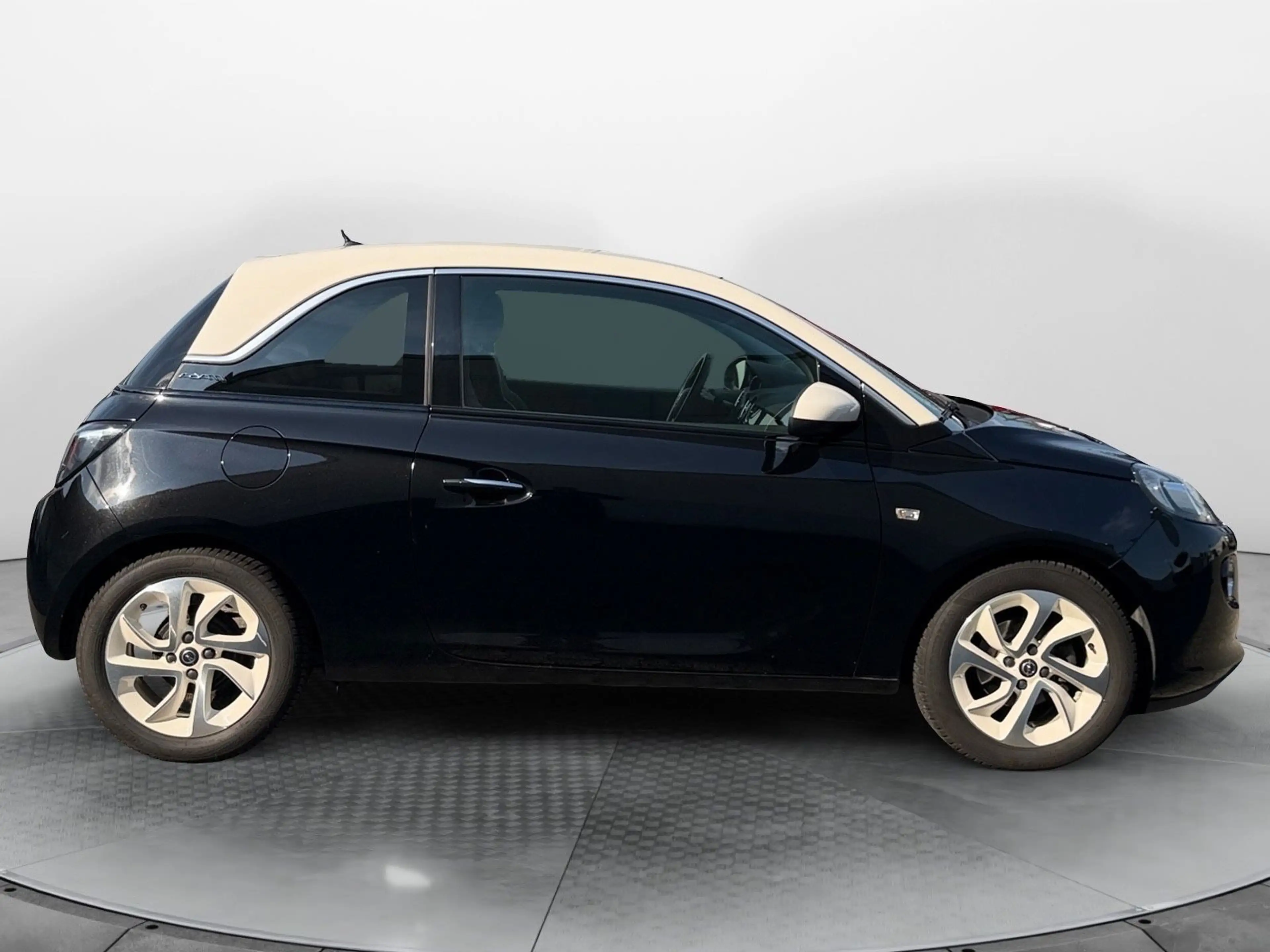 Opel Adam 1.4 120 Jahre CarPlay PDC Sitzh. DAB BT — photo 6