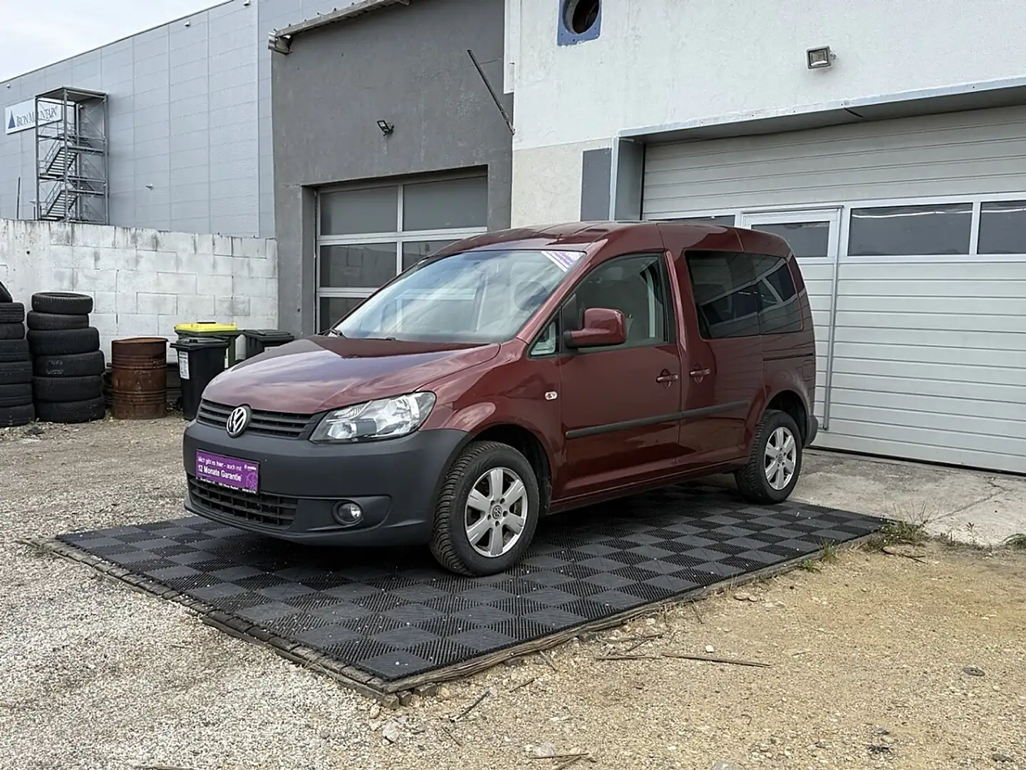 Volkswagen Caddy Kombi Trendline BMT 1,6 TDI DPF (INKL. NEUER ZA... Rot - 2