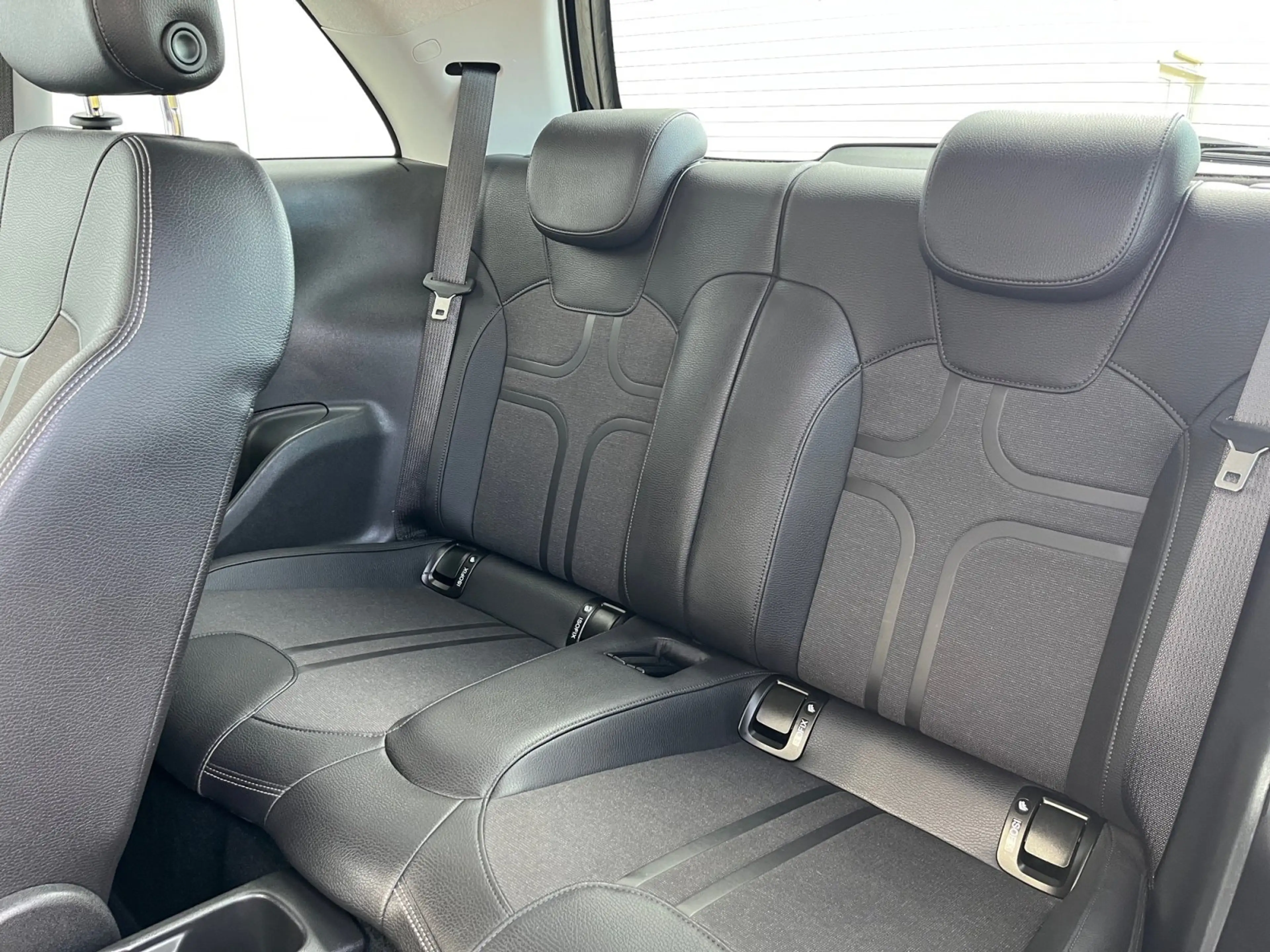 Opel Adam Slam 1.4 Tempomat Klimaautomatik Isofix — photo 17
