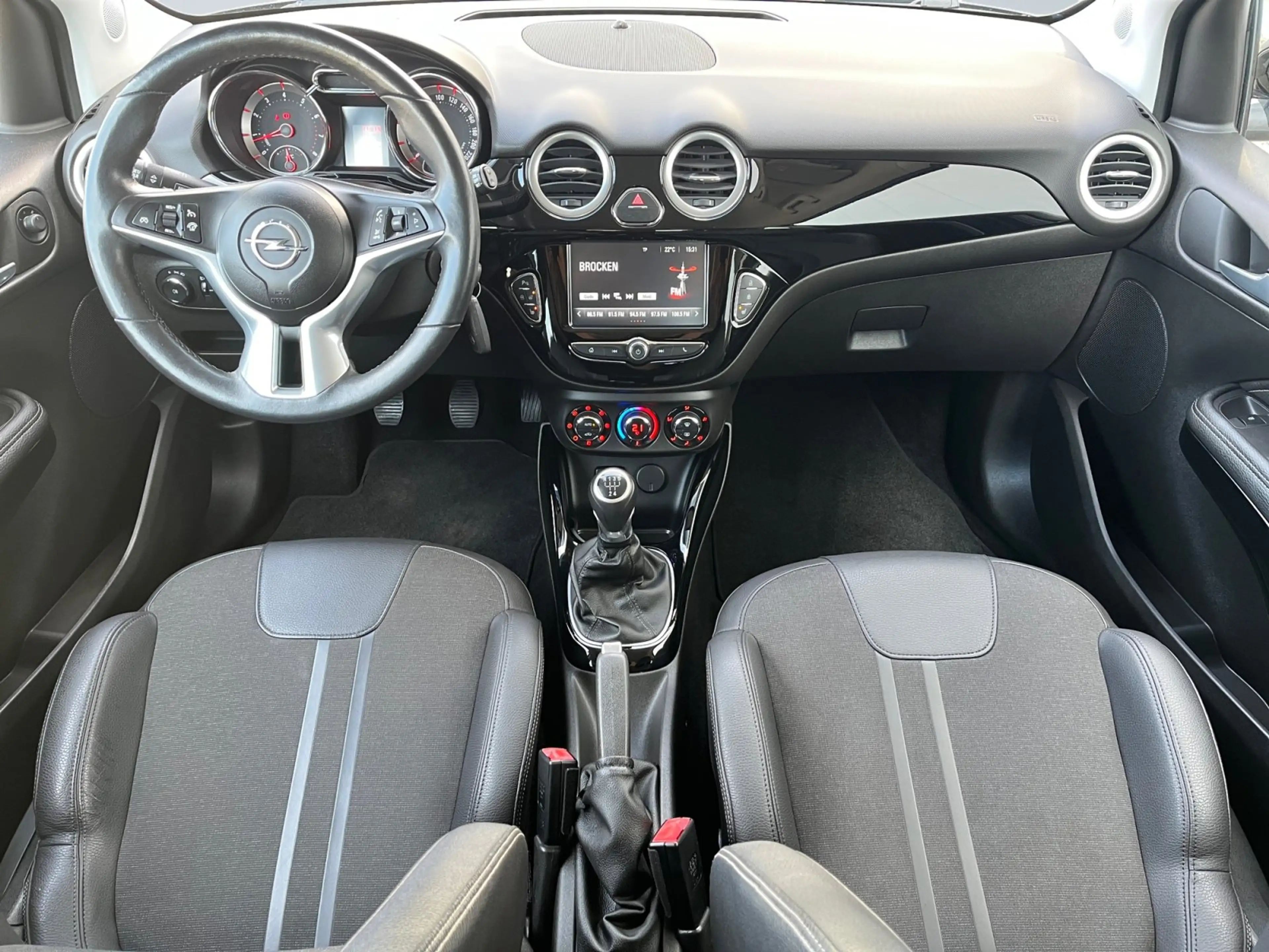 Opel Adam Slam 1.4 Tempomat Klimaautomatik Isofix — photo 8