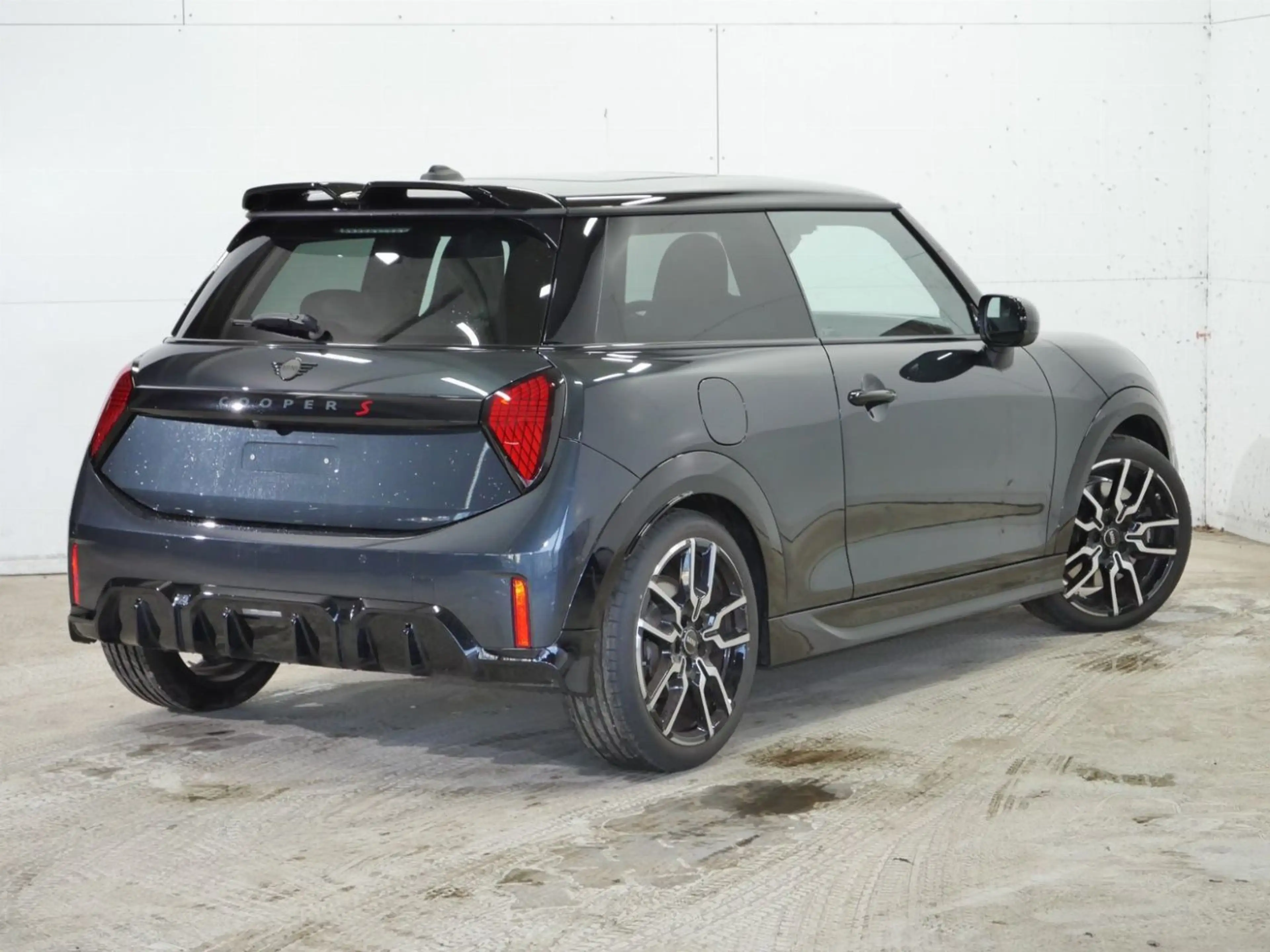 MINI Cooper S JCW-Trim/ACC/LED/PanoSD/SpurAss — photo 5
