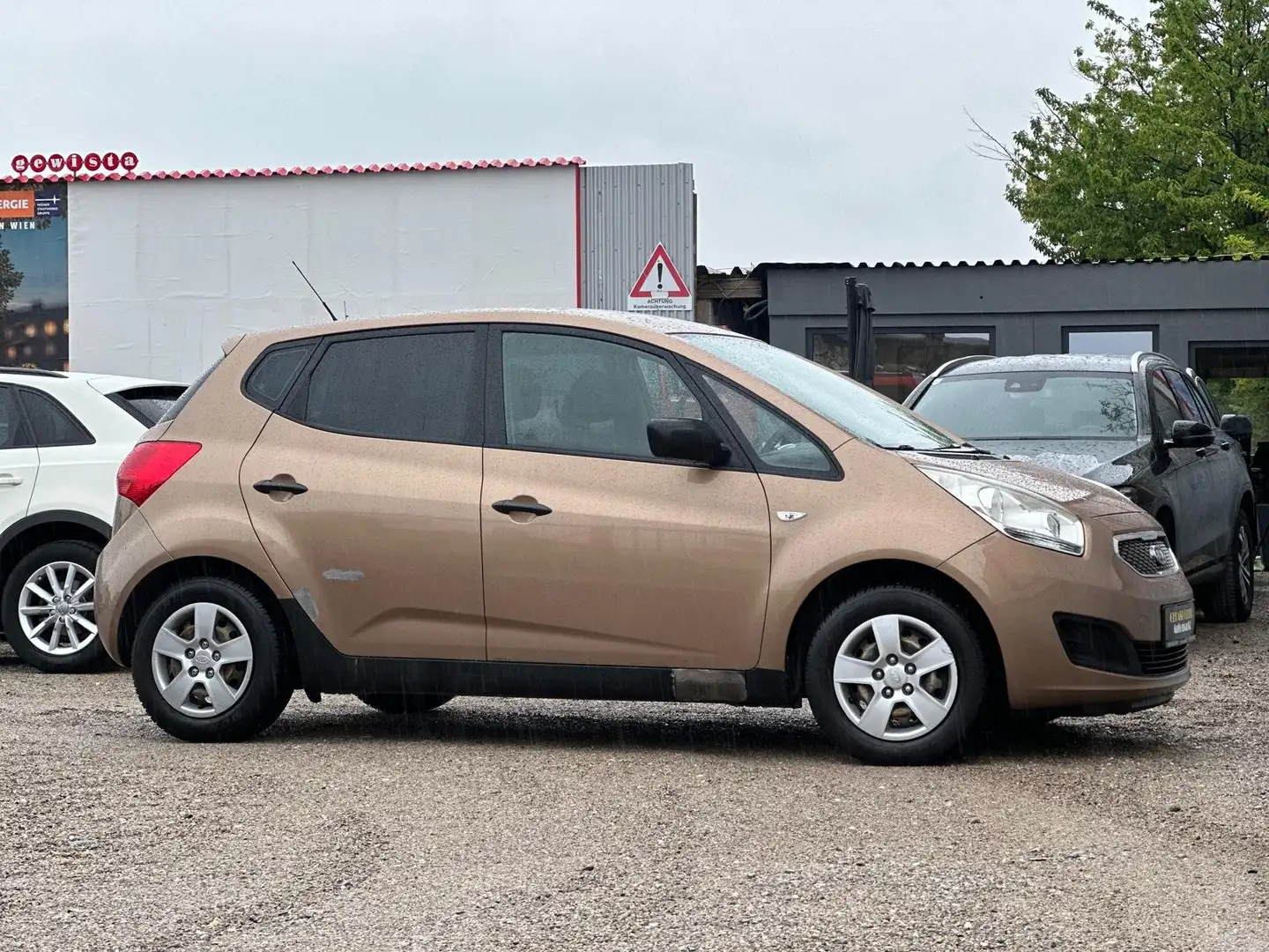 Kia Venga 1,4 CVVT Cool ISG Brun - 1