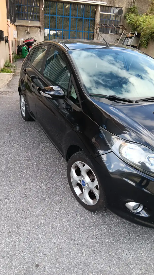 Ford Fiesta 5p 1.4 tdci Titanium FL - 2