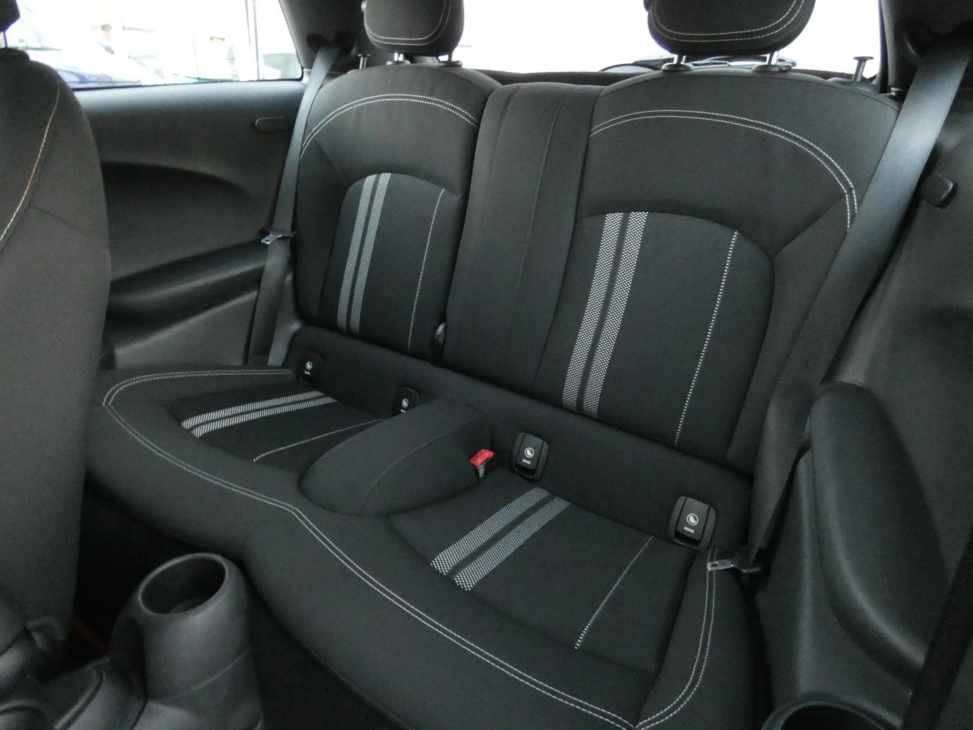 MINI One Mini 3-trg. One — photo 12