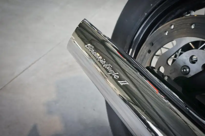 Harley-Davidson Dyna Low Rider - foto 7