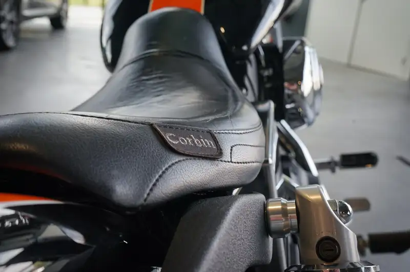 Harley-Davidson Dyna Low Rider - foto 5