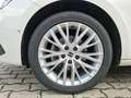 SEAT Leon ST eTSI Xcellence DSG LED Navi GRA Park-Assist SH Weiß - thumbnail 11