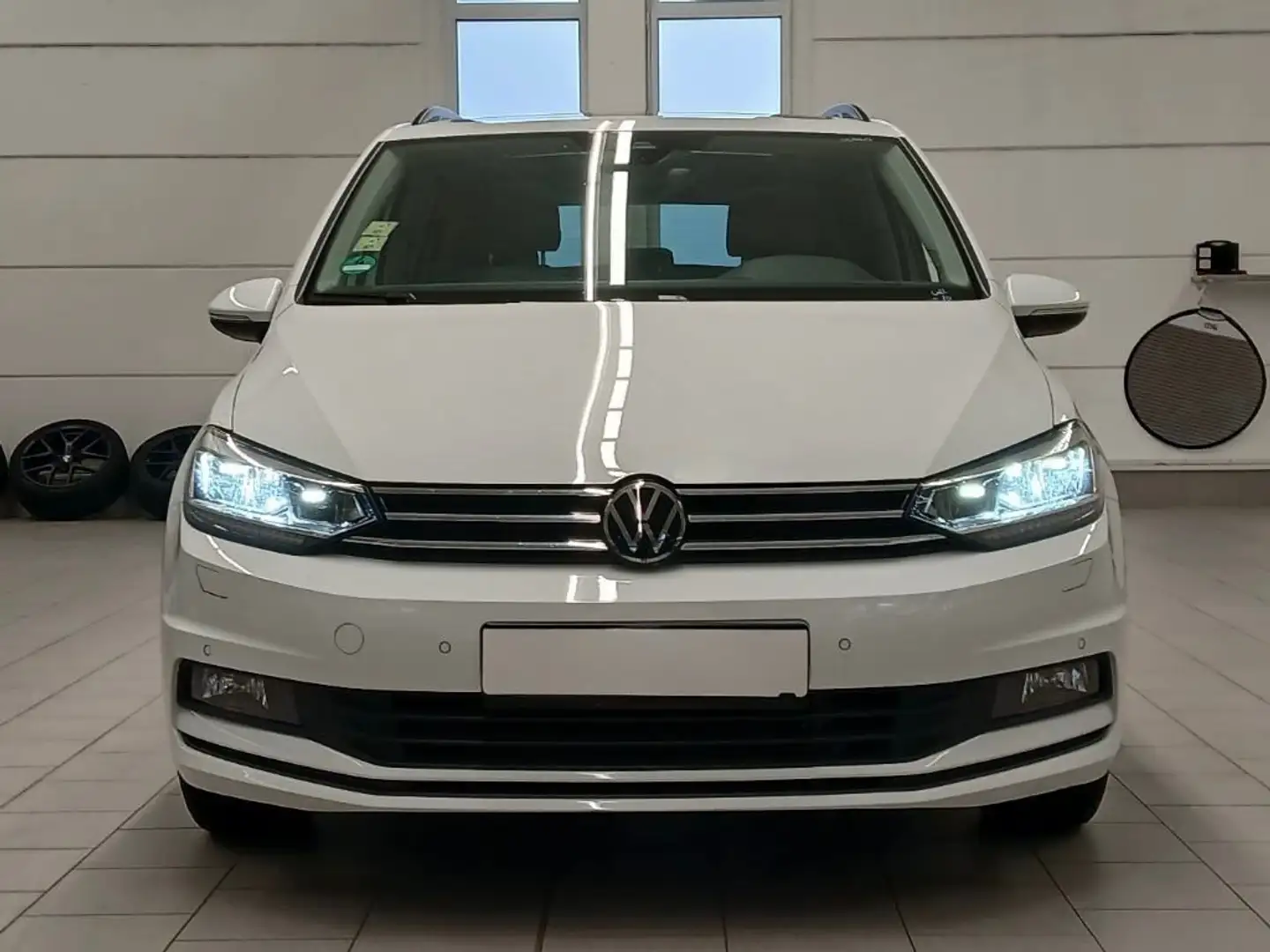 Volkswagen Touran Business PANO AHK STDHZ DYNAUDIO EasyOpen Blanc - 2