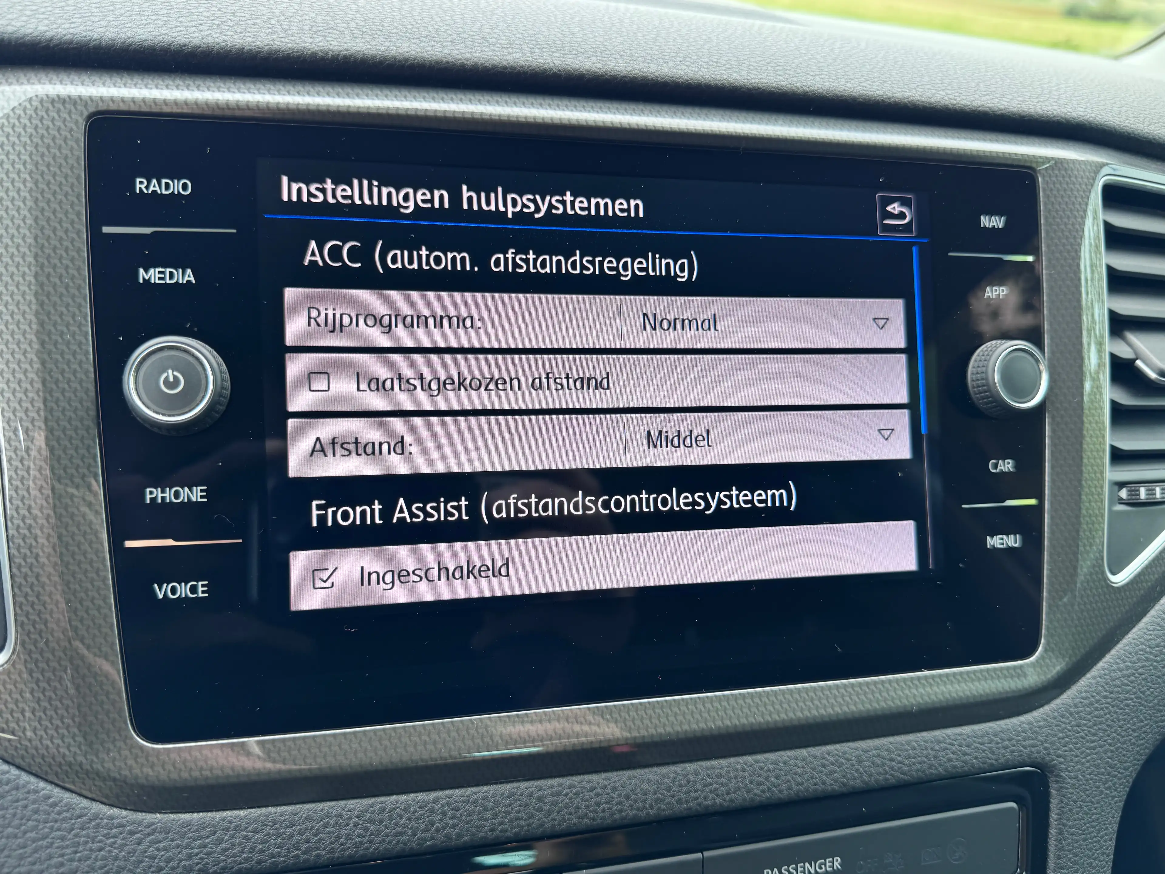 Volkswagen Golf Sportsvan Golf Sportsvan 1.0 TSI  DSG/ CarPlay/ Parkpilot/ Camera/ adaptieve cruisecontrol/ nieuwstaat/… — photo 15