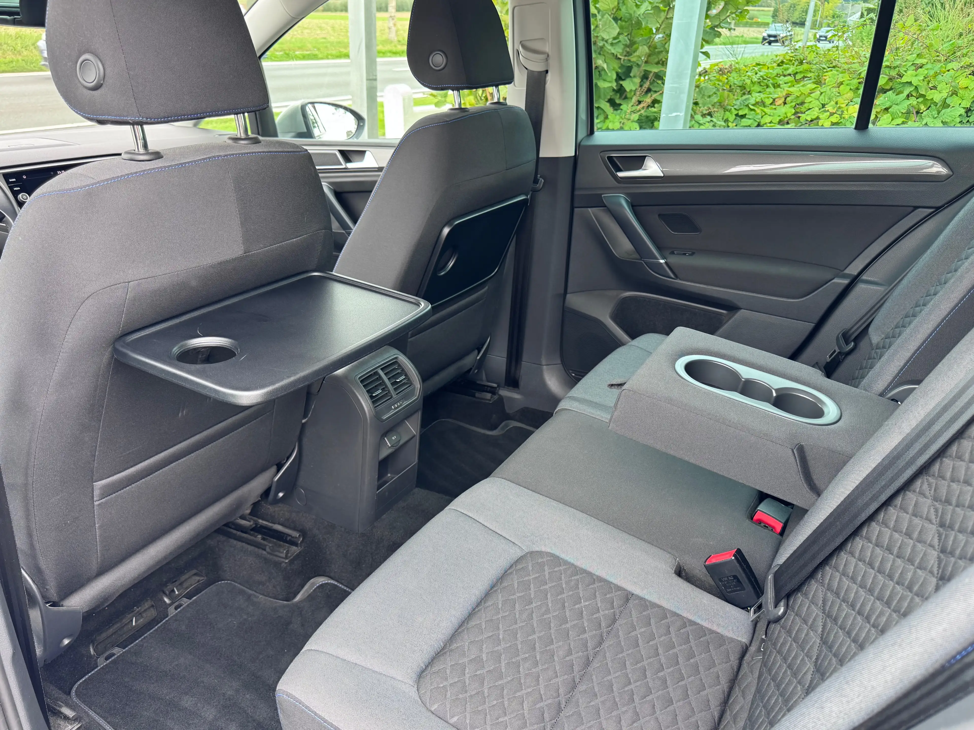 Volkswagen Golf Sportsvan Golf Sportsvan 1.0 TSI  DSG/ CarPlay/ Parkpilot/ Camera/ adaptieve cruisecontrol/ nieuwstaat/… — photo 7