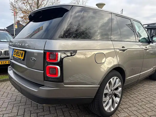 Land Rover Range Rover view 10