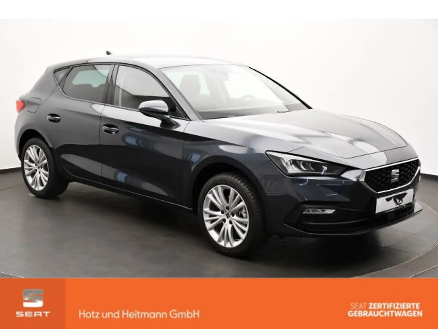 SEAT Leon 2.0 TDI DSG Style Edition Grijs - 1