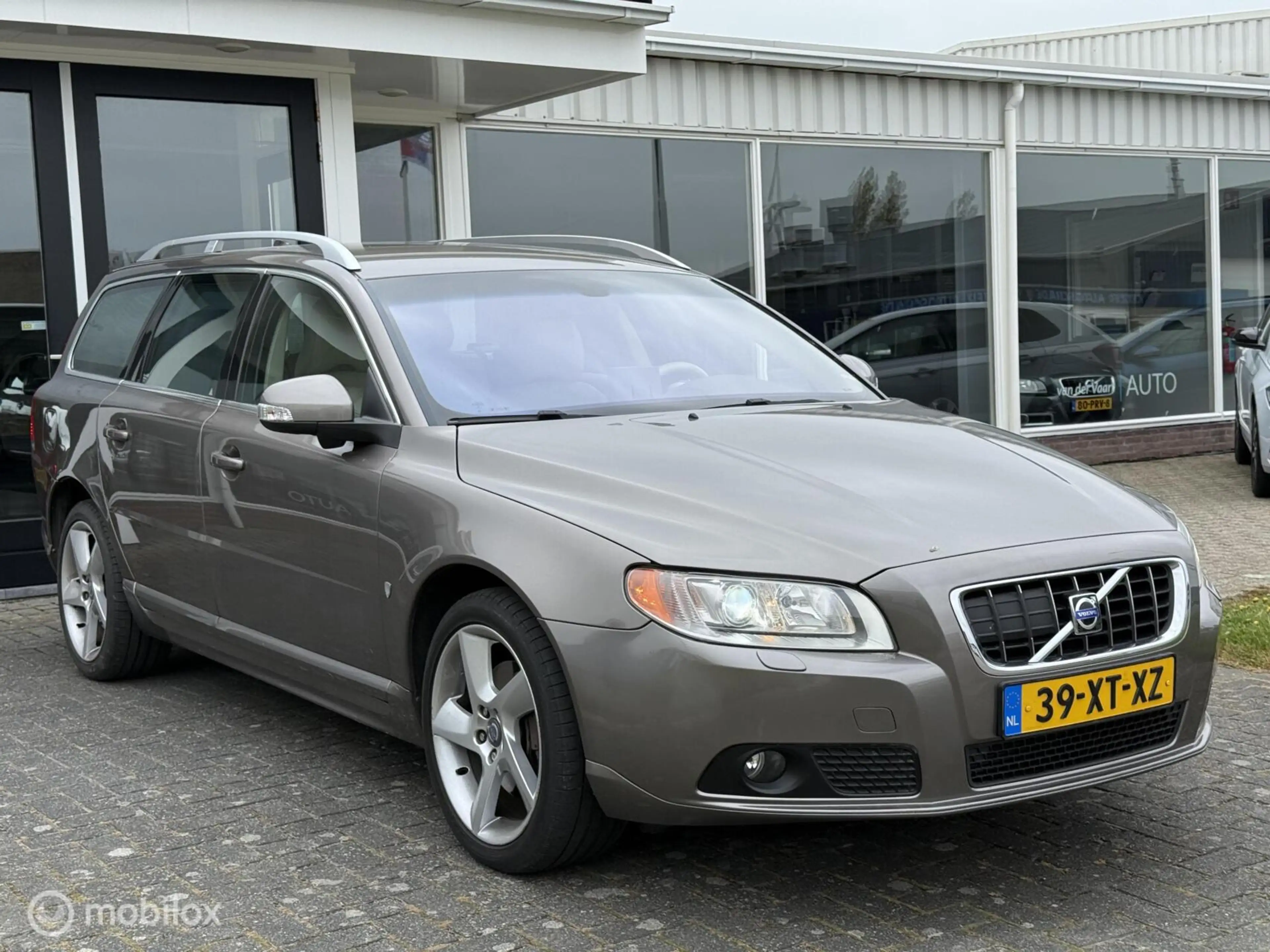 Volvo V70 3.0 T6 AWD Summum / ORIGINEEL NL / Premium Audio — photo 14